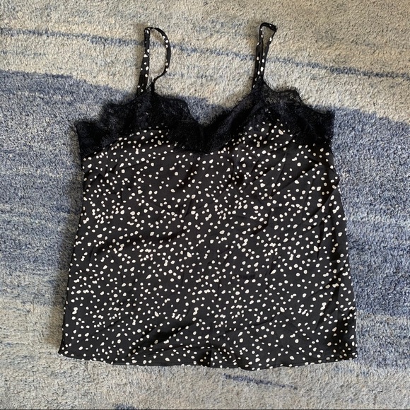LACE TRIM TANK TOP - Picture 5 of 6